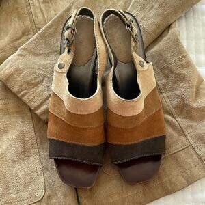 a.n.a. Tan/Brown Vintage Suede Open Toe Clogs 3" Size 8.5